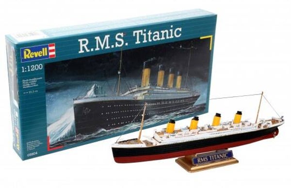 REVELL 05804 R.M.S. Titanic 1:1200