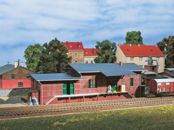 Auhagen H0 11383 Güterschuppen