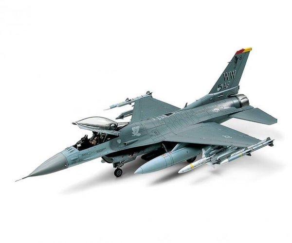 TAMIYA 61098 1:48 F-16CJ Fighting Falcon