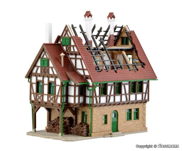 Vollmer 47738 N Brennendes Haus