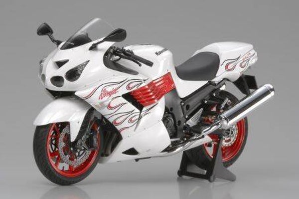 TAMIYA 14112 1:12 Kawasaki Ninja ZX-14 Special Color Edition