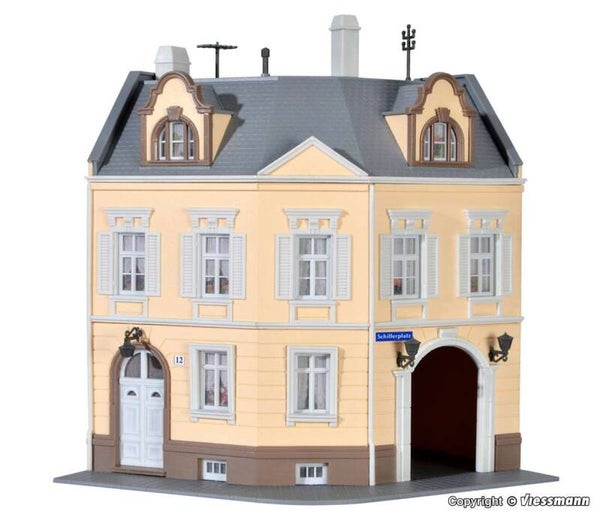 Kibri 38387 H0 Haus am Schillerplatz