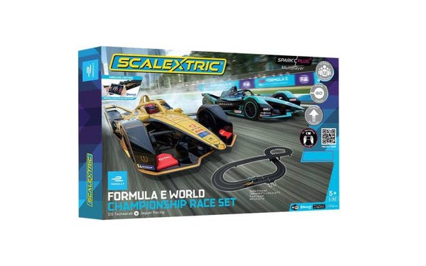 SCALEXTRIC C1423P 1:32 Spark Plug-Formula E Race Set