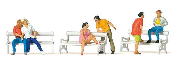 Preiser 10739 Auf der Parkbank