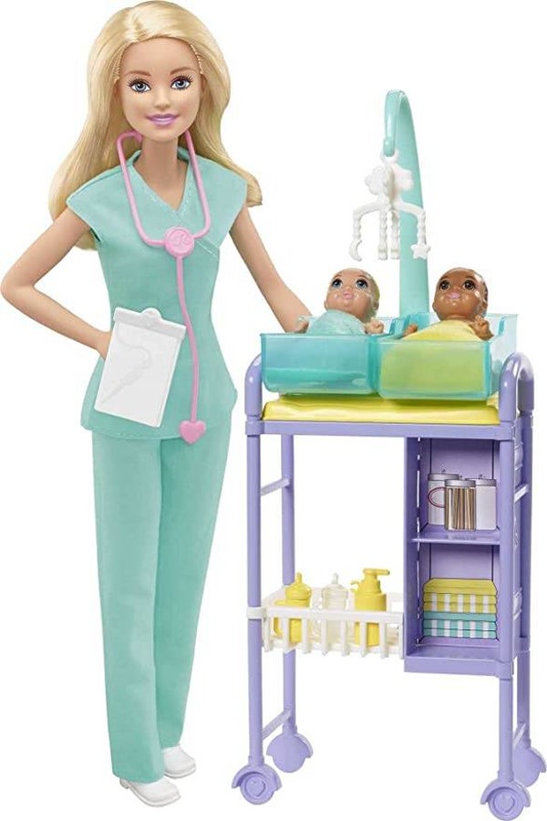 MATTEL BARBIE - Kinderärztin-Spielset mit blonder Puppe, 2 Baby-Puppen GKH23