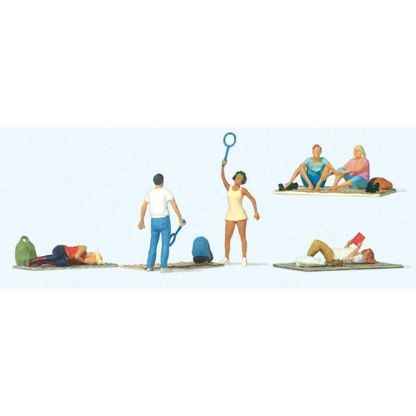Preiser 10697 Figuren-Set Auf dem Rasen