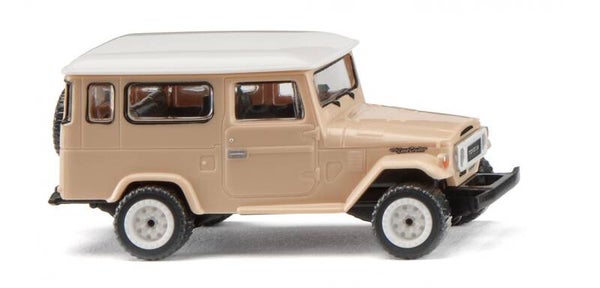WIKING H0 011302 Toyota Land Cruiser beige