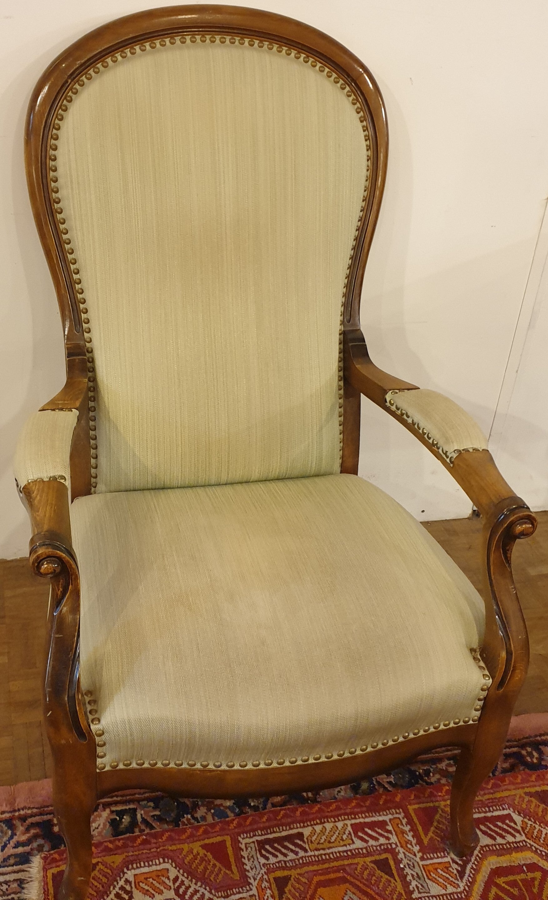 Antiker Voltaire Sessel