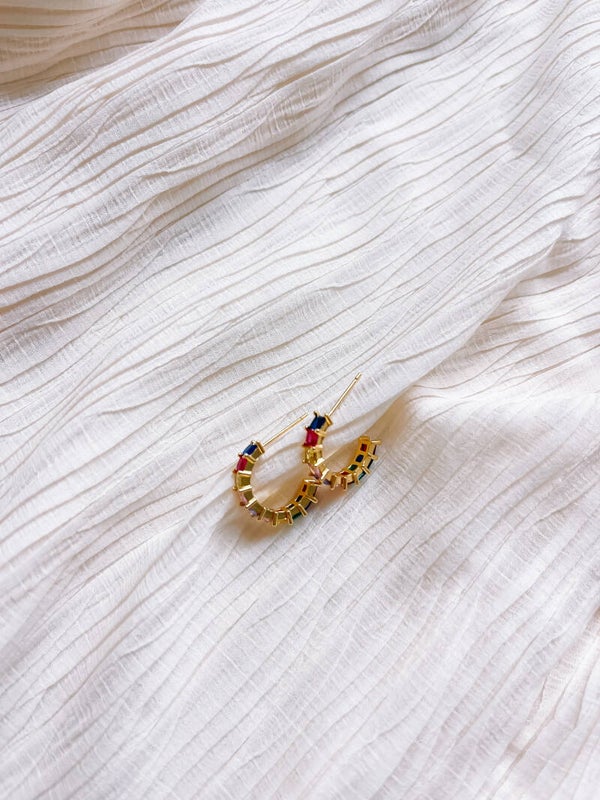 Studs | pop of color