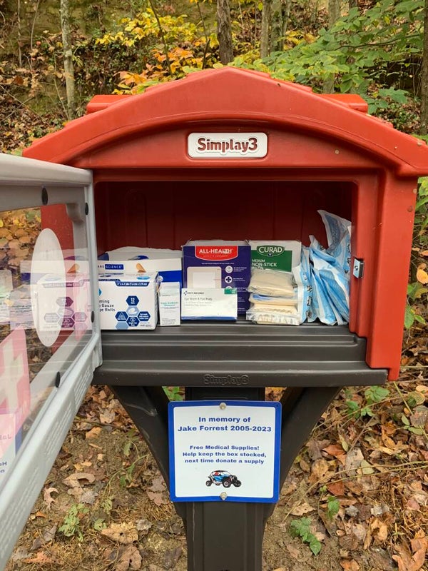 Sponsor Complete Box with supplies