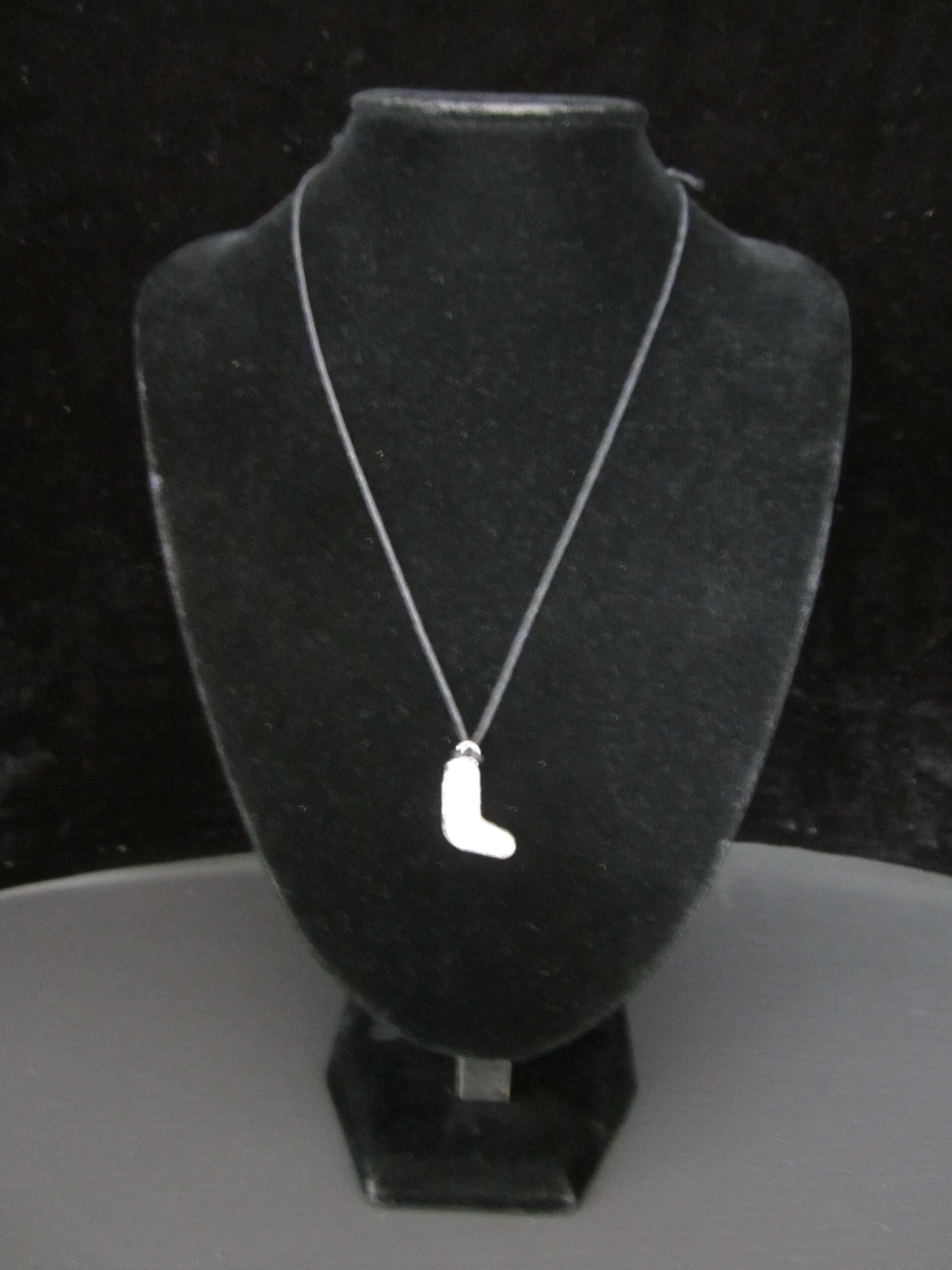 Letterhanger L van zilvertin