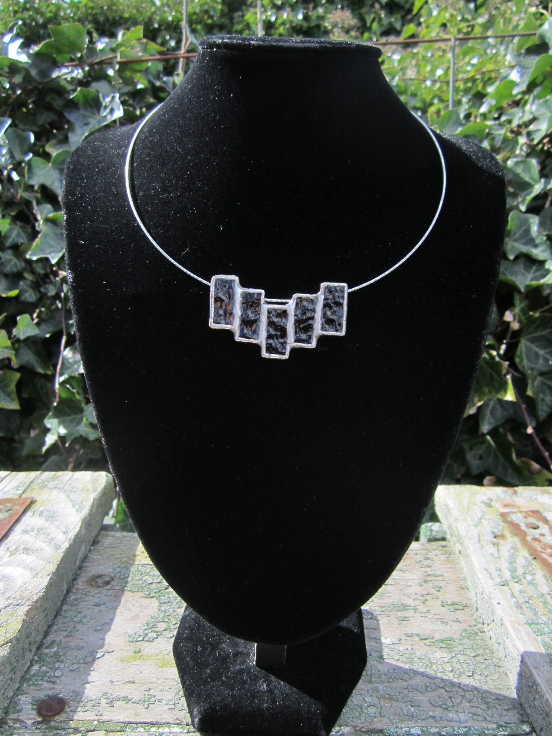 Hanger "Syl" bruin glas