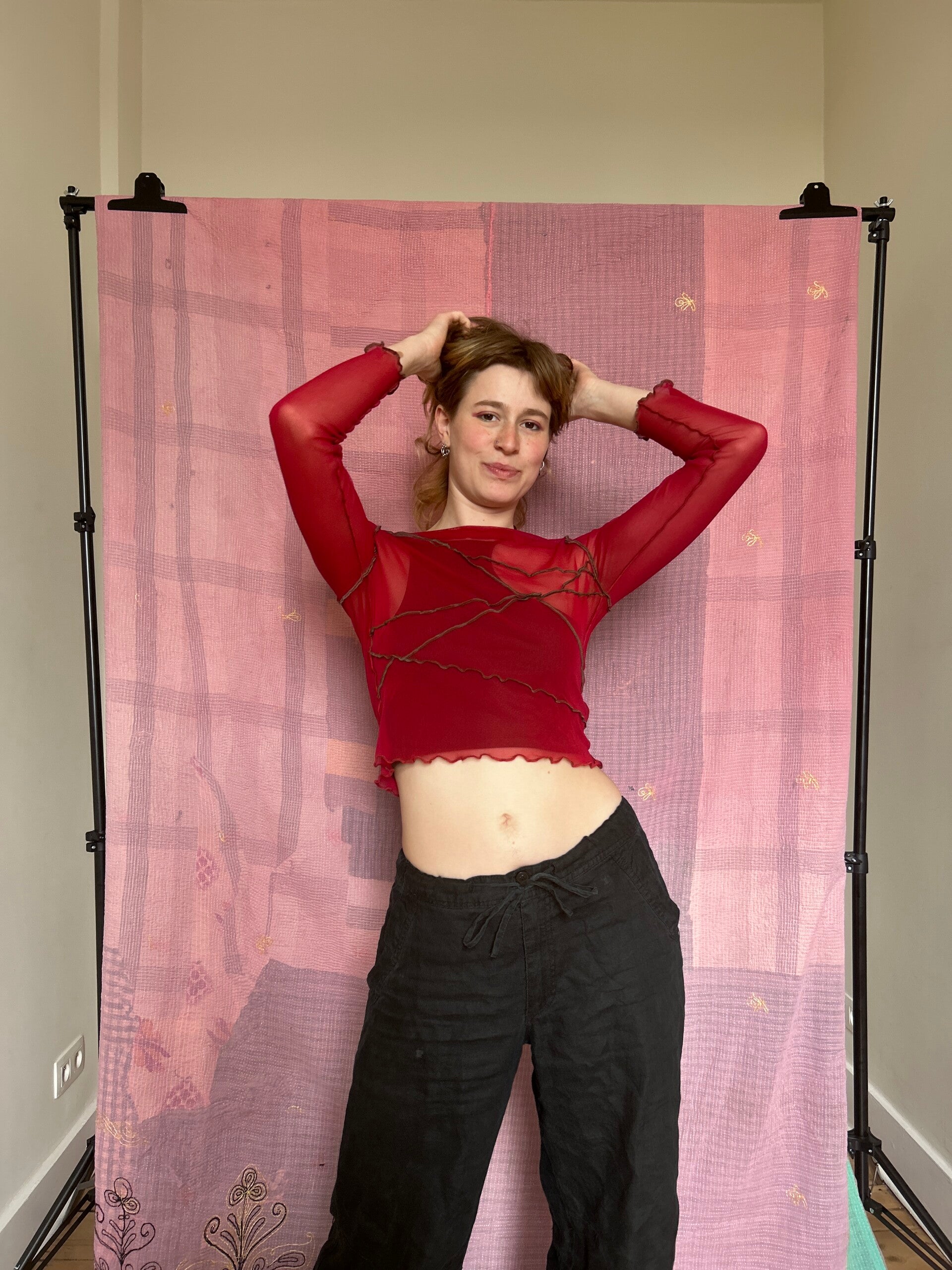 SIZE S - MESH LONGSLEEVE - Red