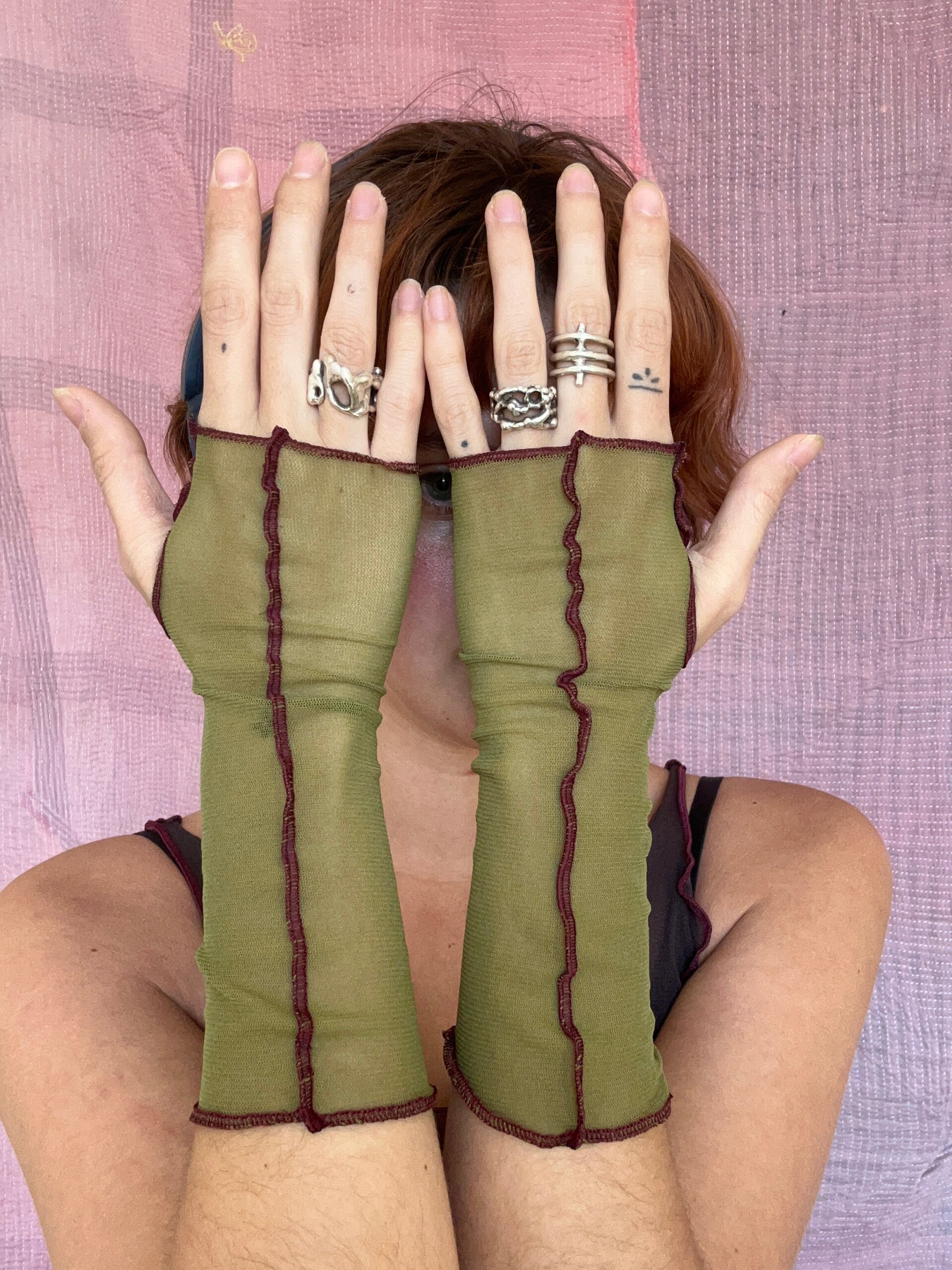 ONE SIZE - MESH GLOVES - Kaki Green