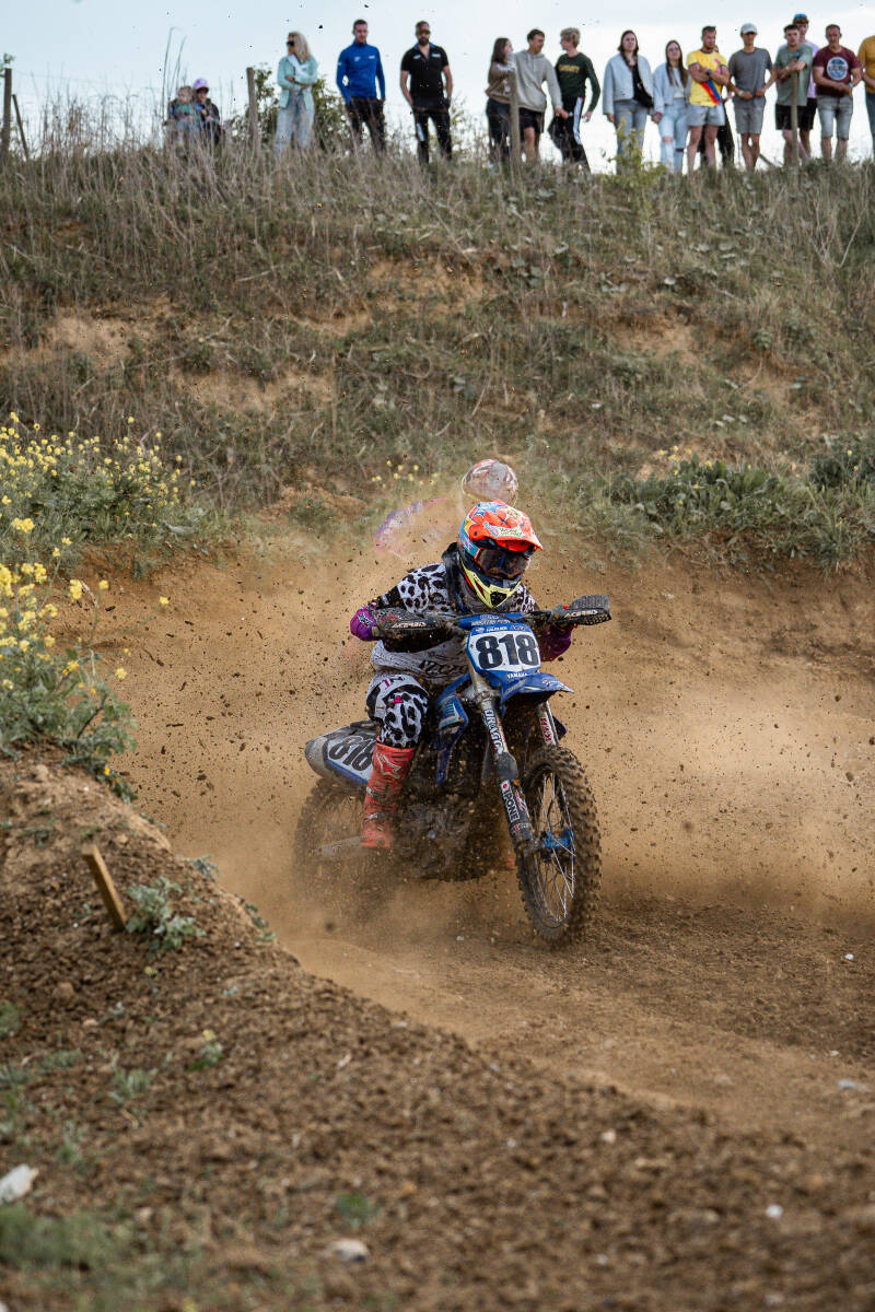 sans-titre-18-standard-r5bp5h.jpg