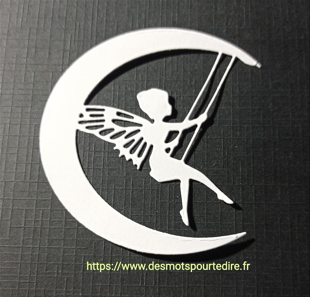 Découpe Embellissement Scrapbooking  "Fée sur la lune" (Réf PE1)