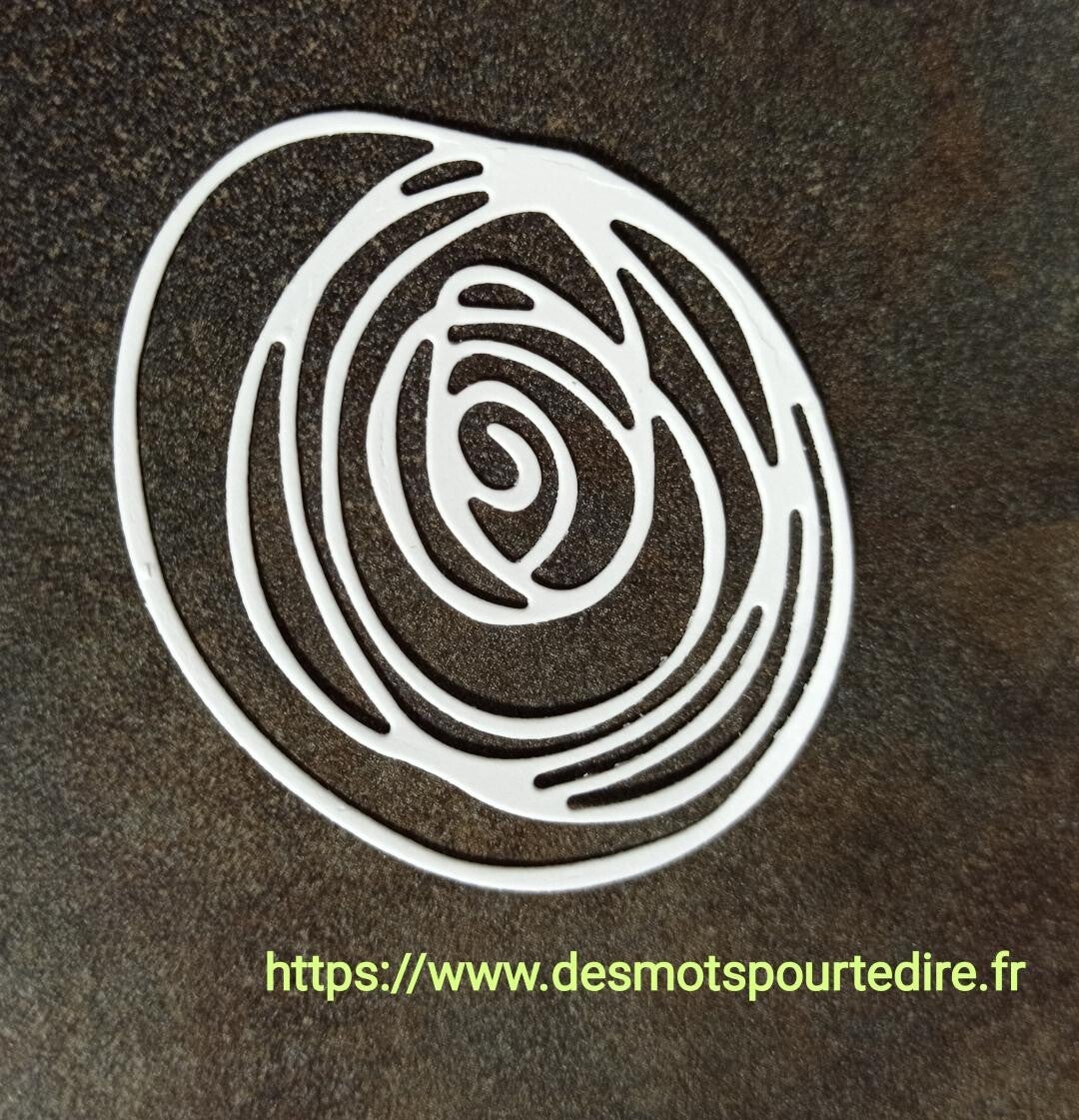 Forme graphique - Découpe embellissement pour scrapbooking (Réf.G8)