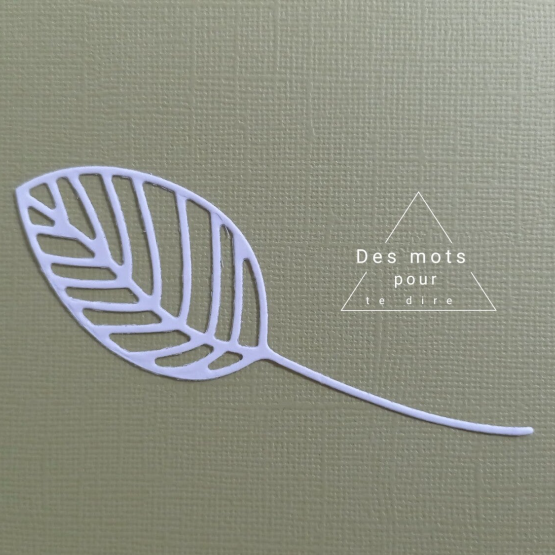 Feuille - Découpe embellissement pour scrapbooking (Réf.FE35)