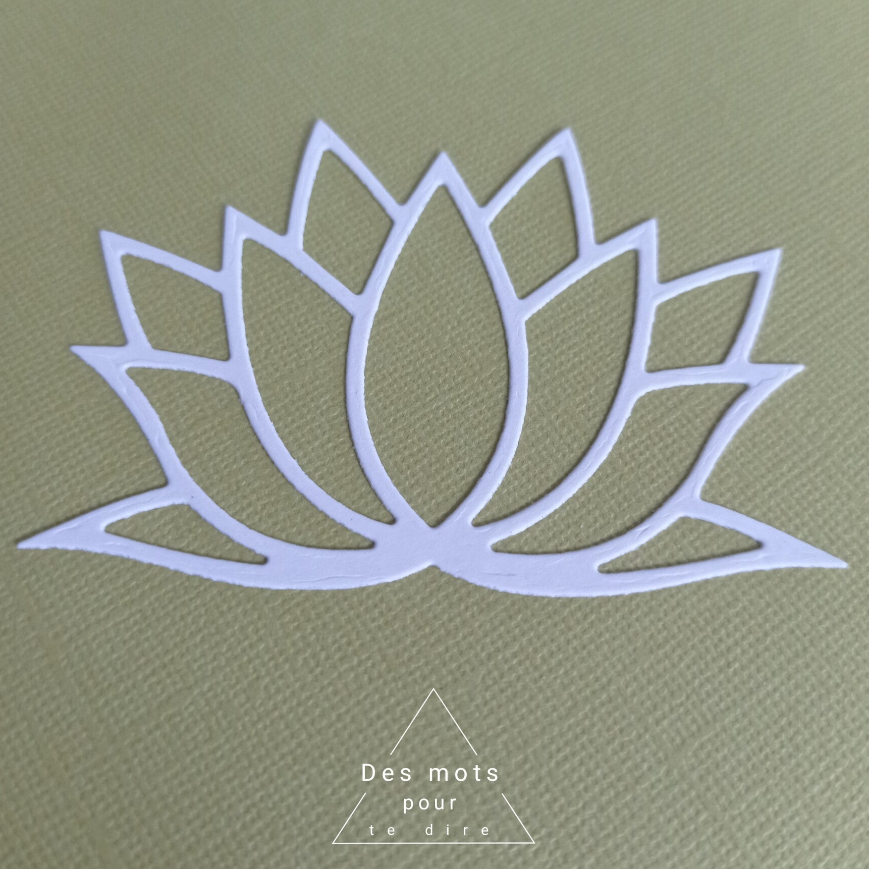 Découpe "Nénuphar" (Réf. FL17)