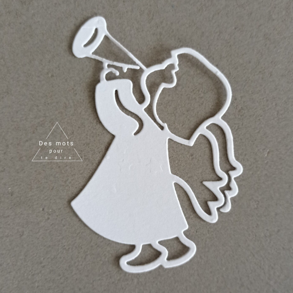 Découpe papier "L'ange à la trompette" (Réf. N46)