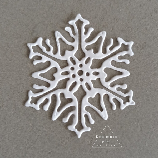 Découpe "Flocon de neige" (Réf. N32)