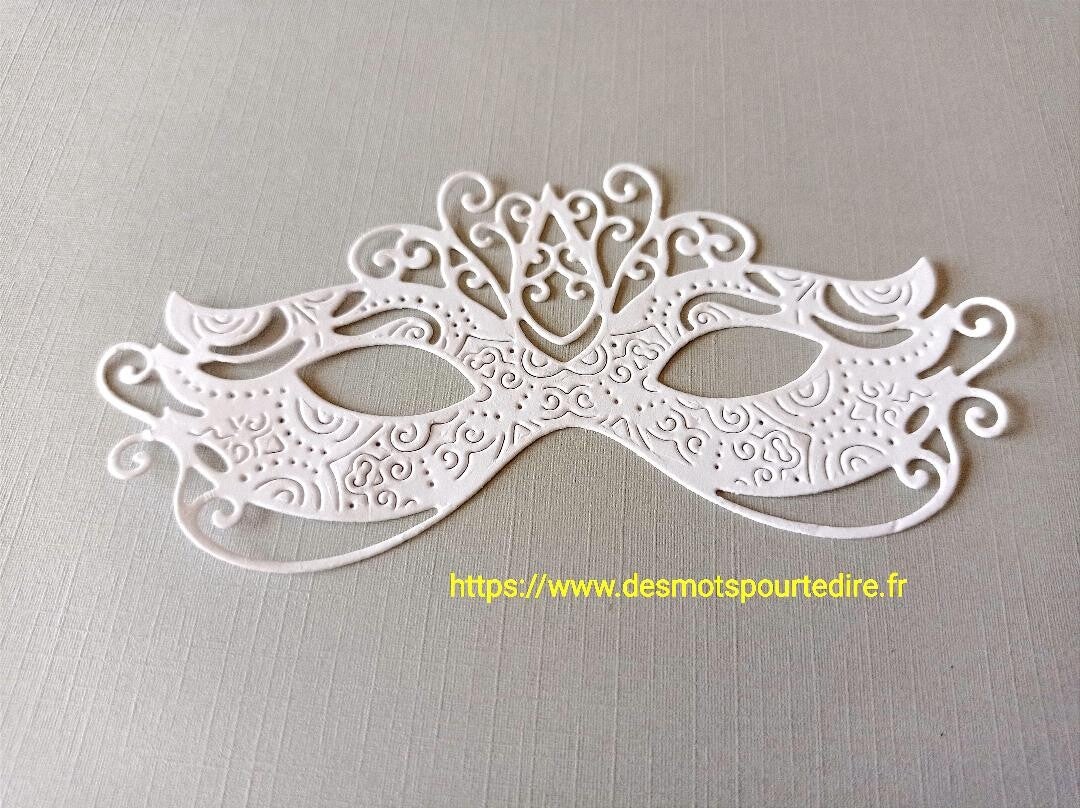 Découpe Embellissement pour scrapbooking "Masque Vénitien" (Réf.D16)
