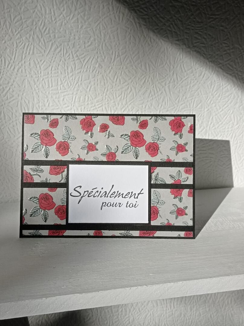 Carte double "spécialement pour toi" roses rouges