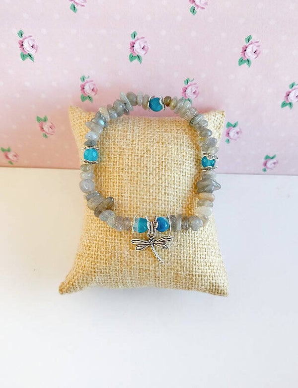 pulsera libélula con labradorita y ágata azul