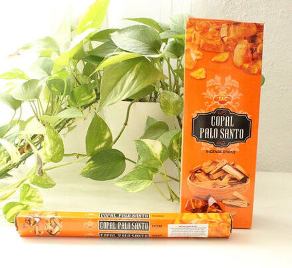 Incienso copal y palo santo