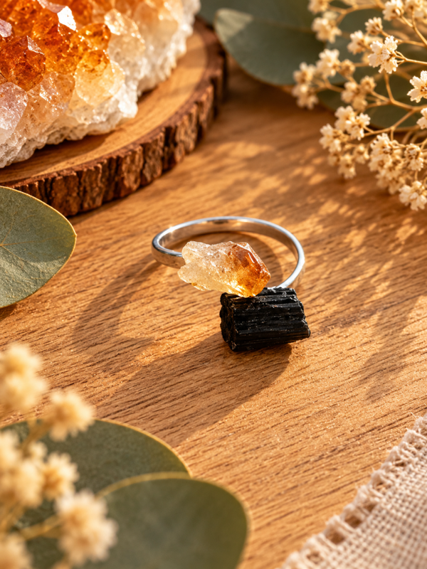 Anillo Ajustable de Plata de Ley 925 con Citrino y Turmalina Negra Natural en Bruto – Protección y Prosperidad