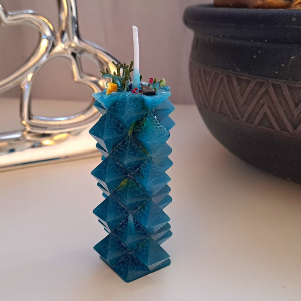 Velón Torre decorativa con gemas