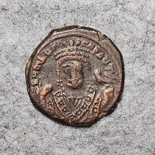 Mauricius Tiberius - Follis - Antioche