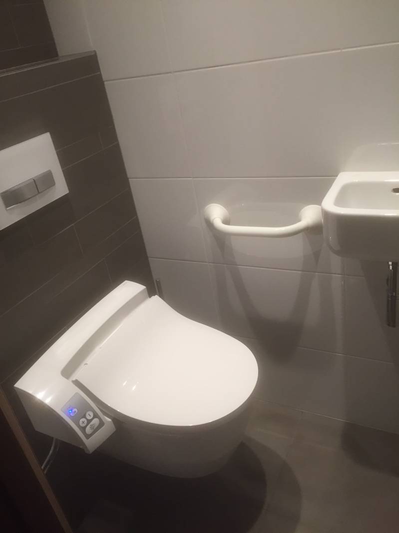 toilet en fontein vernieuwd