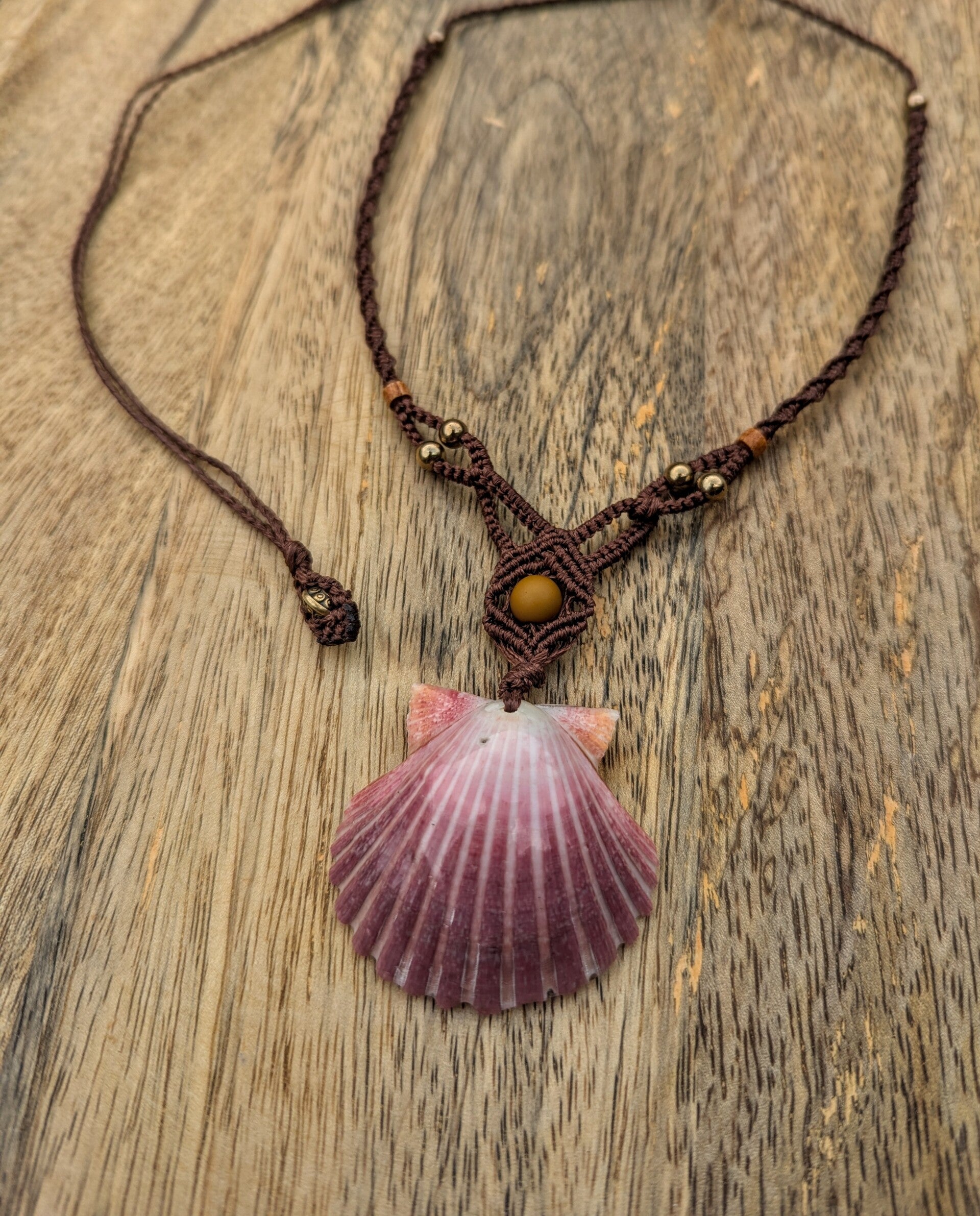 Necklace - Purple shell