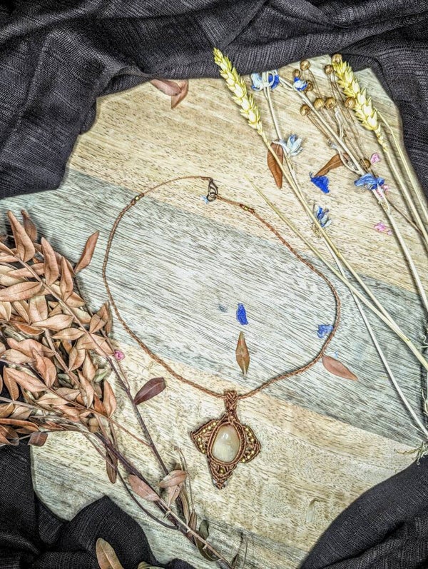 Necklace - Angel stone