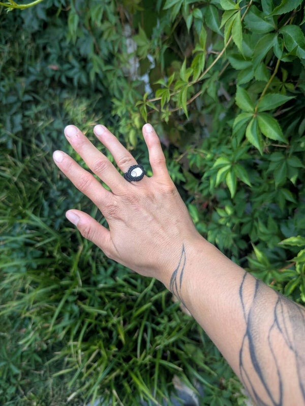 Small Ring black
