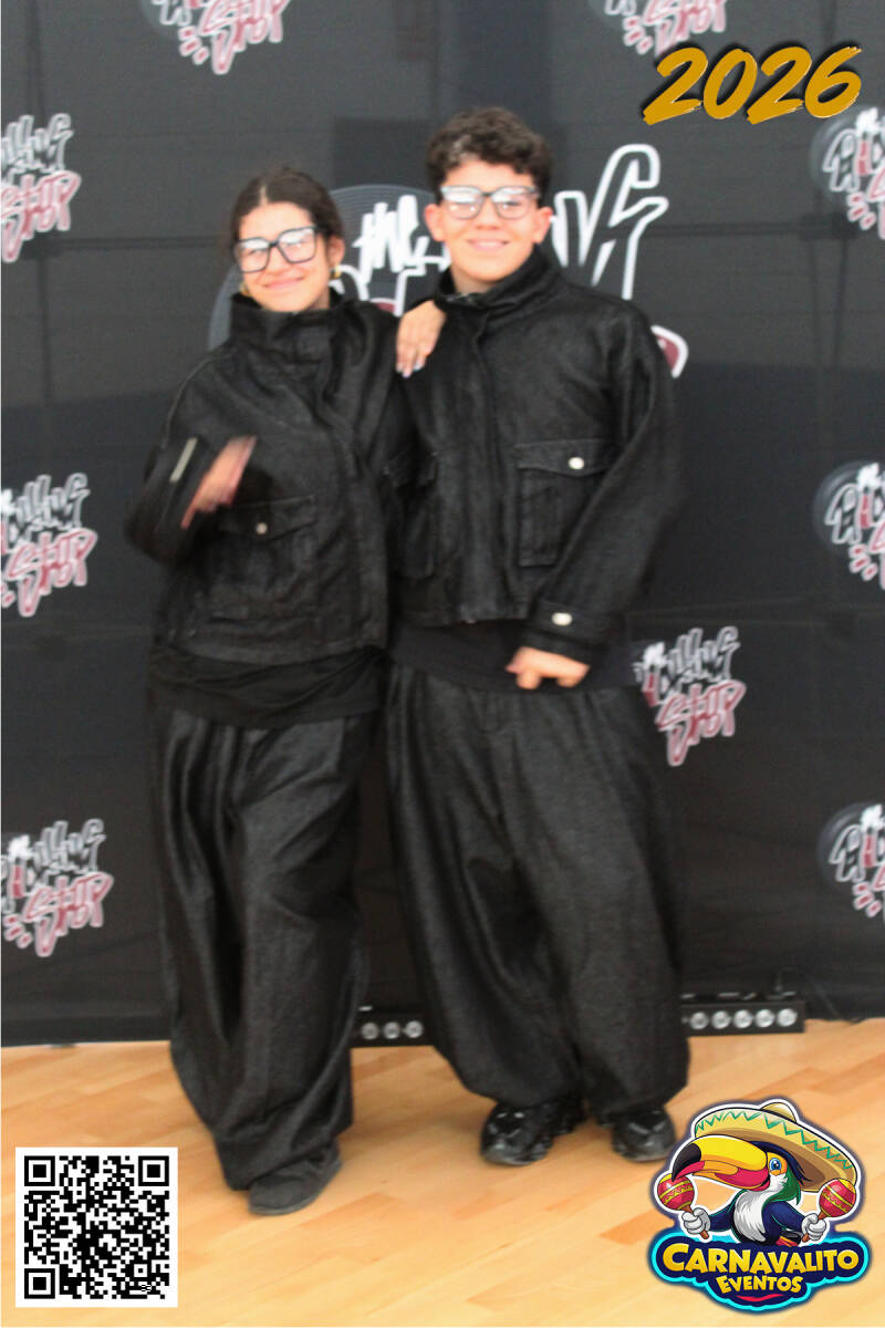 img_7525-standard-55v43y.jpg