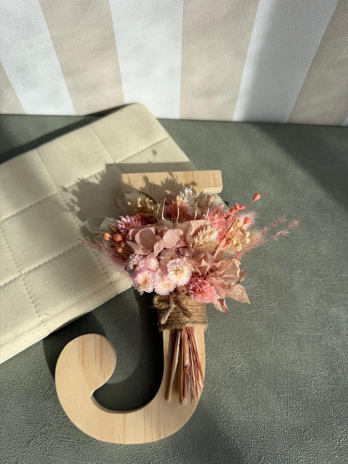 Lettre fleurie