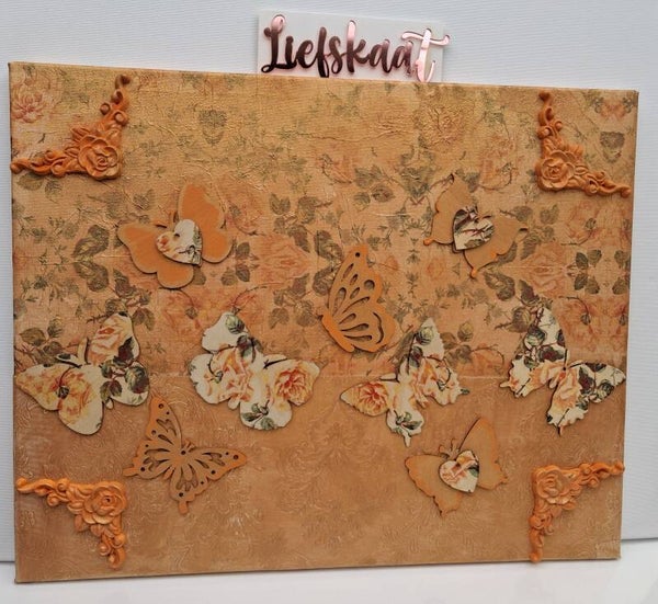 Vlinders op doek Orange 40x50cm