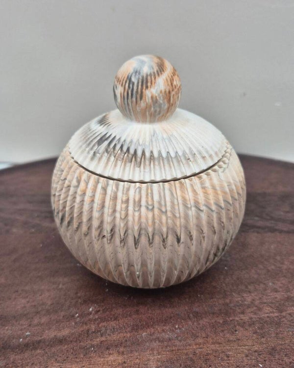Spiral ash jar