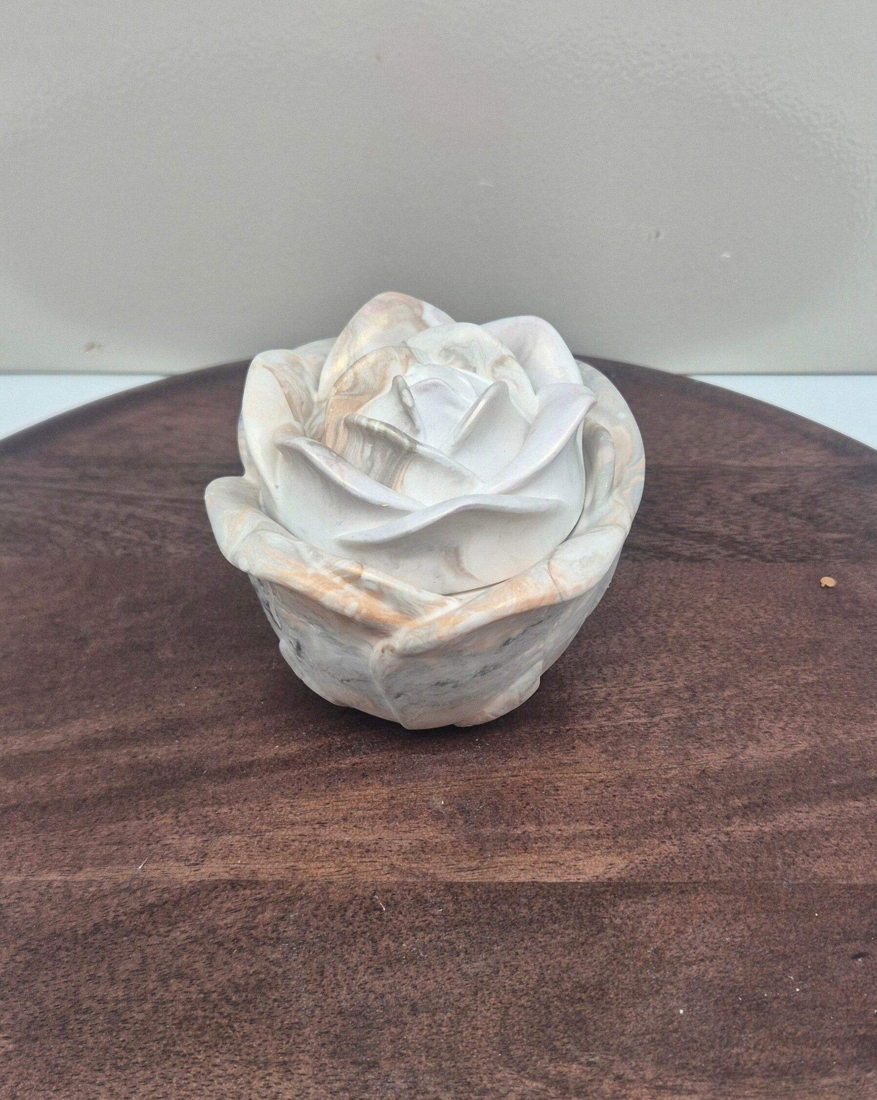 Stone rose ash jar