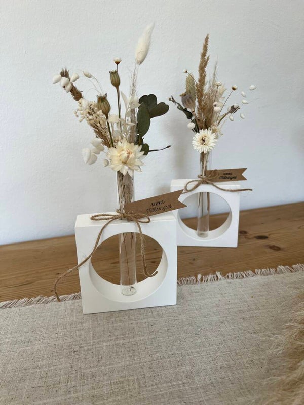 Vase aus Raysin