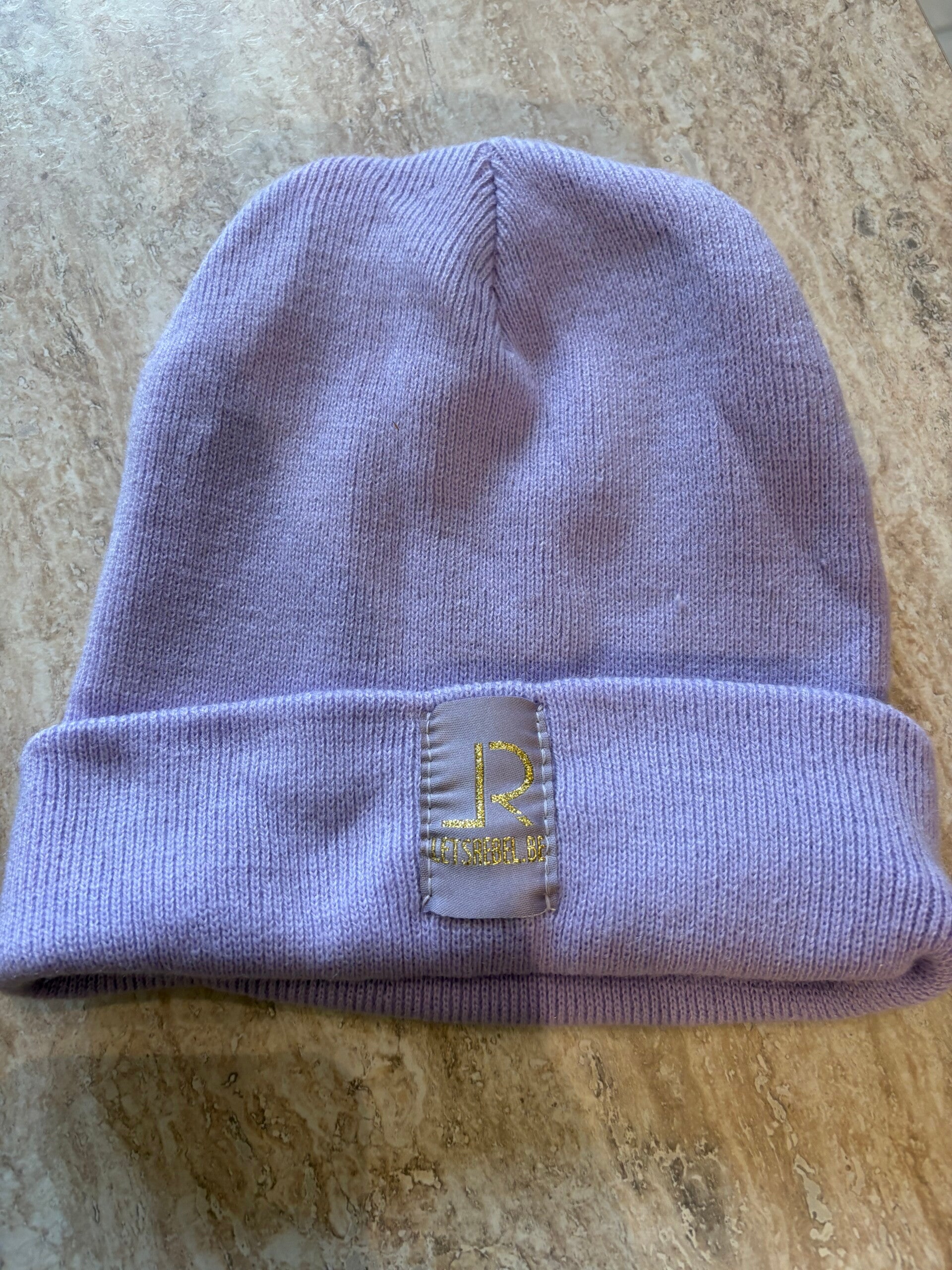 Muts Lets rebel Lila