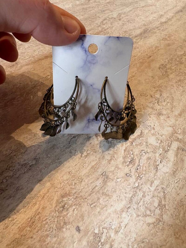 Ronde oorbel met slot