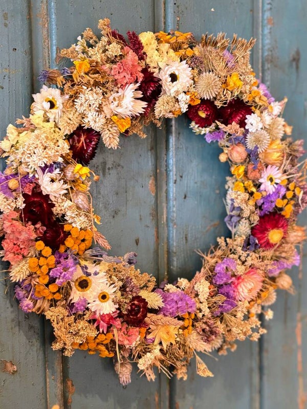 Droogbloemen kransje vol kleur