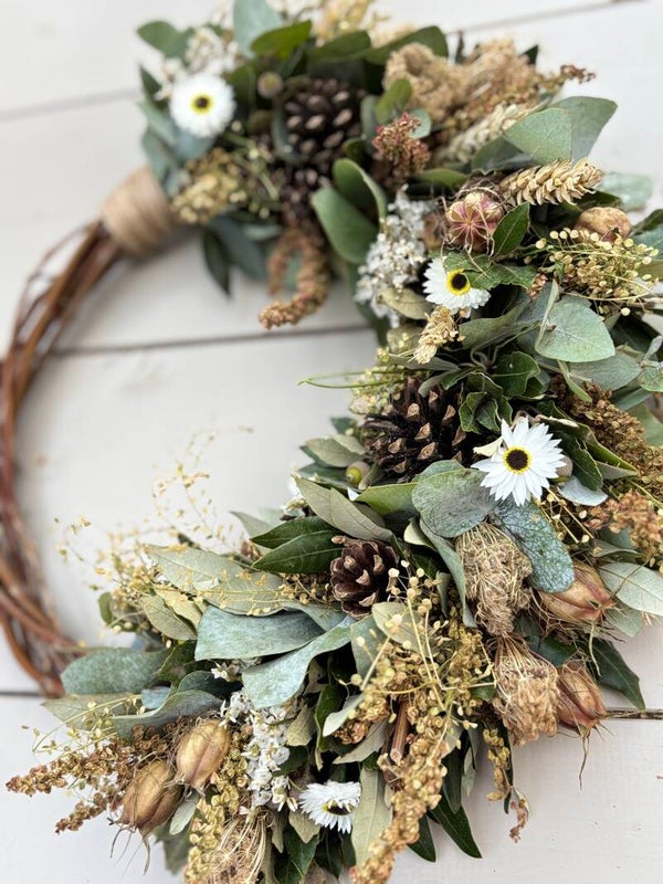 Eucalyptus deurkrans met een toefje wit