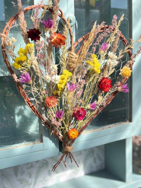 Hart vol droogbloemen