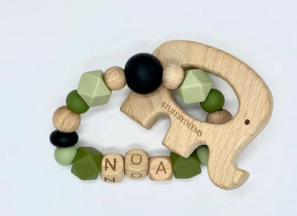 Gepersonaliseerde bijtring - groen/zwart/hout