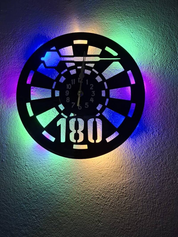 Wanduhr aus Schallplatte, Motiv Dart, Vinyl Uhr, beleuchtet, Silent Quartz Uhrwerk
