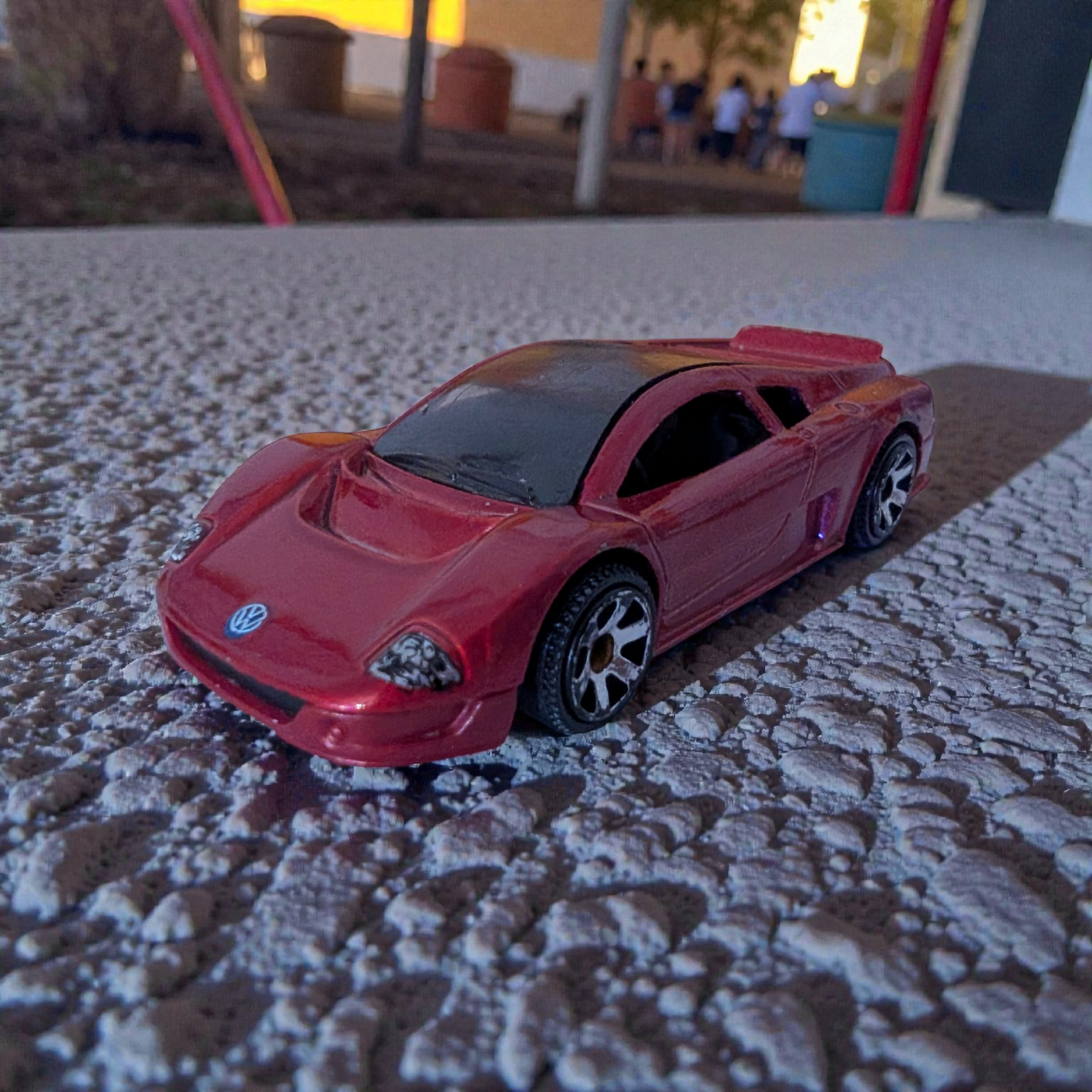 Matchbox Volkswagen W12 Concept Rot